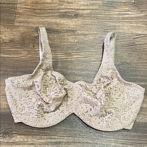 Wacoal Halo Lace Underwire Bra # 65547